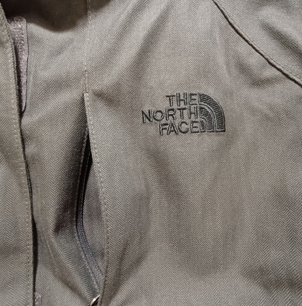 The North Face Women's Charcoal Performance Jacket - Picture 2 of 7